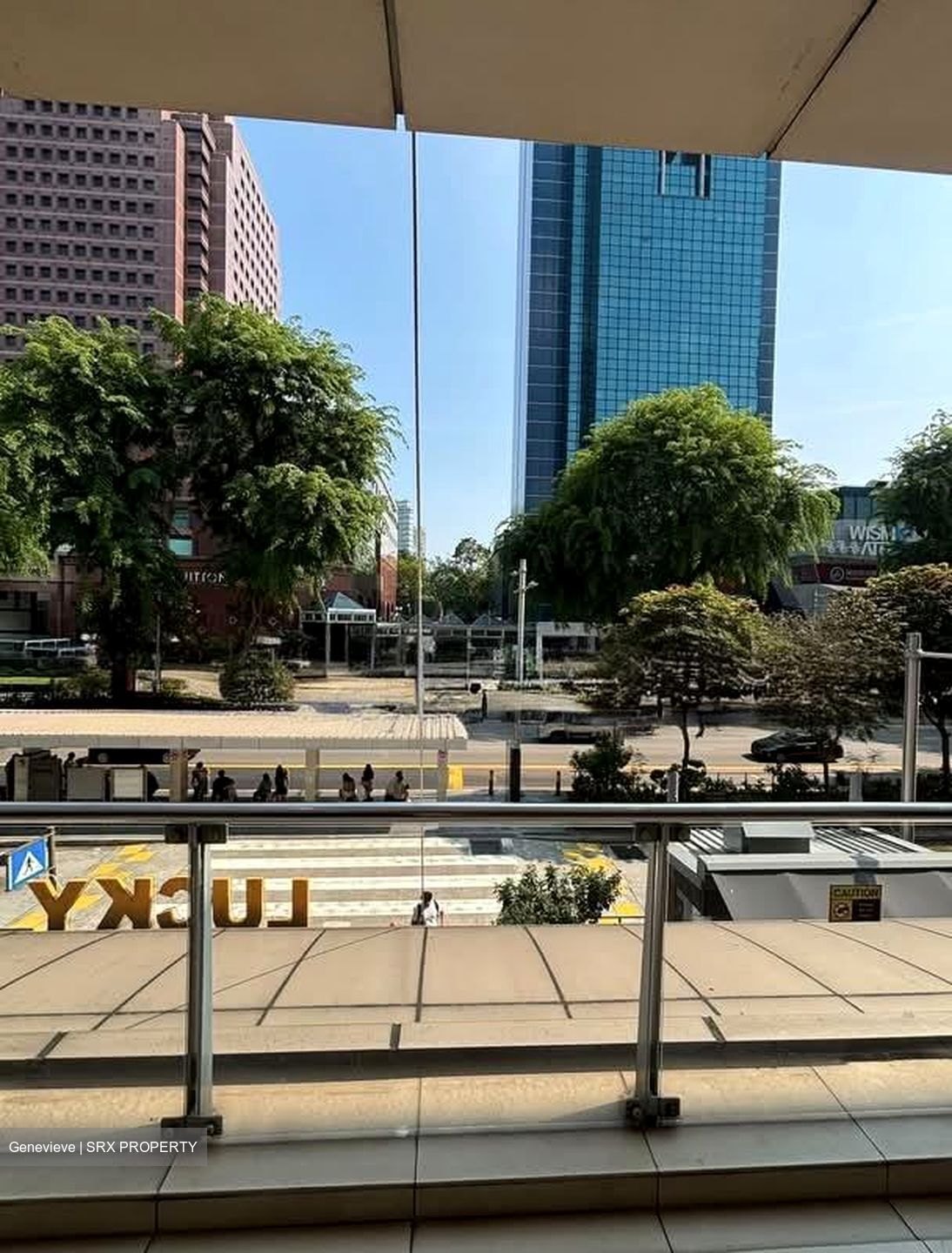 Lucky Plaza (D9), Retail #602996701